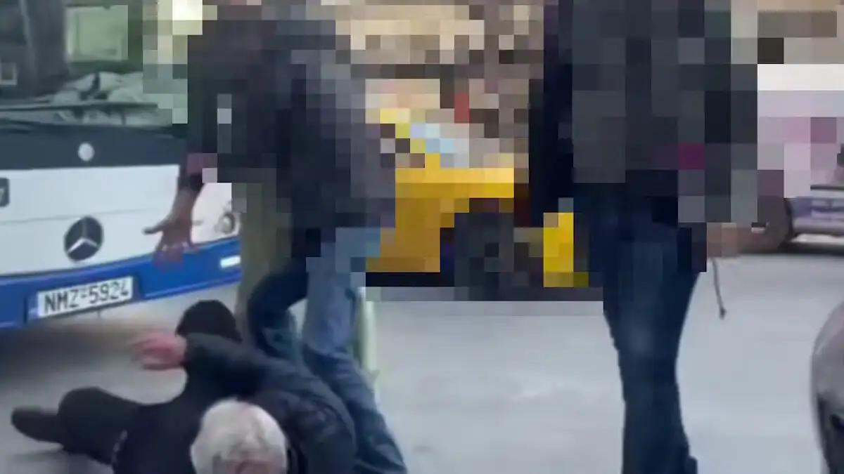 Θεσσαλονίκη: Οδηγός του ΟΑΣΘ βγήκε από λεωφορείο και «έπαιξε ξύλο» με οδηγό που στάθμευσε παράνομα 1 odigos oasth 1 1200x675 1