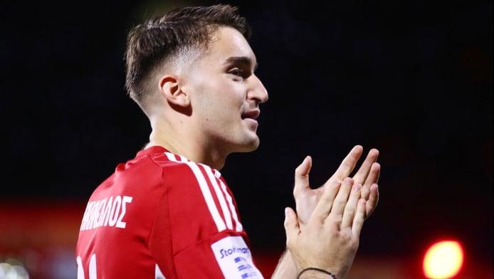 Γιατί δεν παίζει ο Παπακανέλλος ούτε στη Ρίο Άβε- Άλλαξε την άμυνα ο Μάνσα!