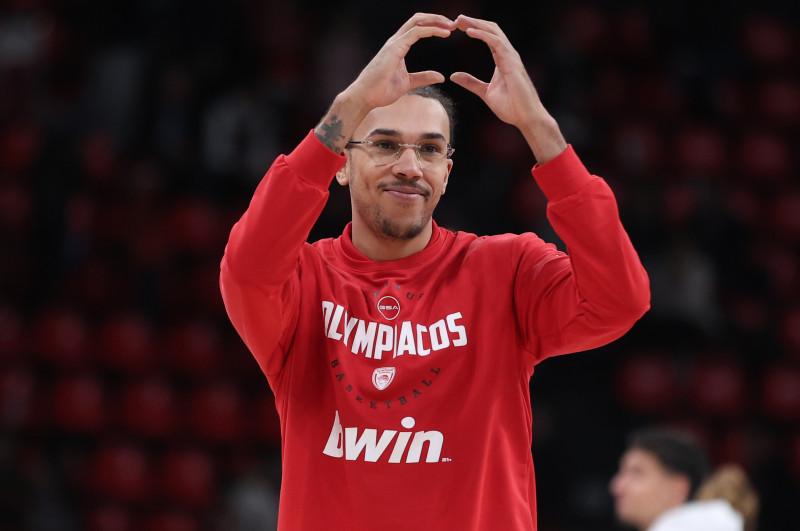 Αποθέωσε Βεζένκοφ, Φουρνιέ ο Γουόρντ - "Δύσκολο να χάσουμε όταν..."