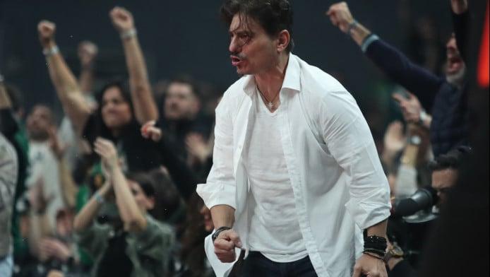 Κατέβηκε στο παρκέ ο Γιαννακόπουλος - Μπήκε μέσα στην τριποντάρα Ναν! (Vid)