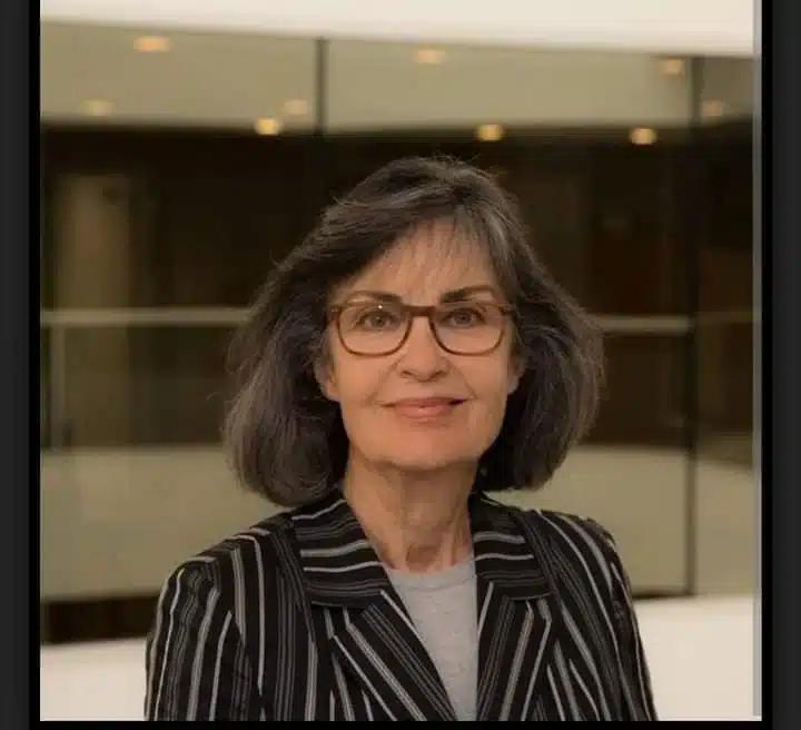 Όλγα Καρλάτου: Η ωραιότερη Ελληνίδα ηθοποιός όλων των εποχών έγινε δικηγόρος στα 65 της και η γοητεία της είναι αξεπέραστη 4 karlatou4