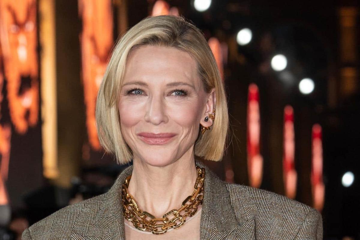 Αuτά τα 8 κουρέματα δείχνουν τις 60άρες πιο φρέσκες από ποτέ - Και τώρα τα ζητούν όλες οι 40άρες 5 blanchet bob