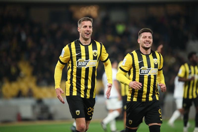 ΑΕΚ: Το «πάρτι» της κορυφής και το σύνθημα τίτλου! (vid)