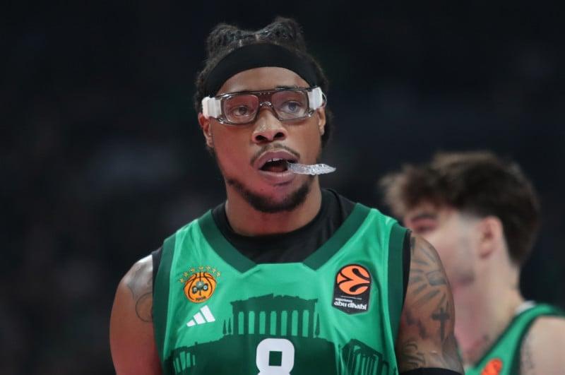 "Θέμα με Αταμάν ο Χολμς - Προκλητικά αδιάφορος" - Τι πραγματικά συνέβη!