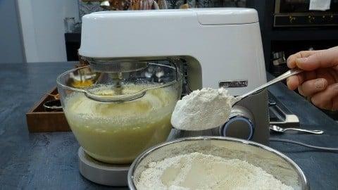 Χαμός με τα πασχαλινά κουλουράκια της Αργυρώς: Έδωσε για 1η φορά τη συνταγή και όλες τα φτιάχνουν σαν …τρελές 5 657 480x270 1