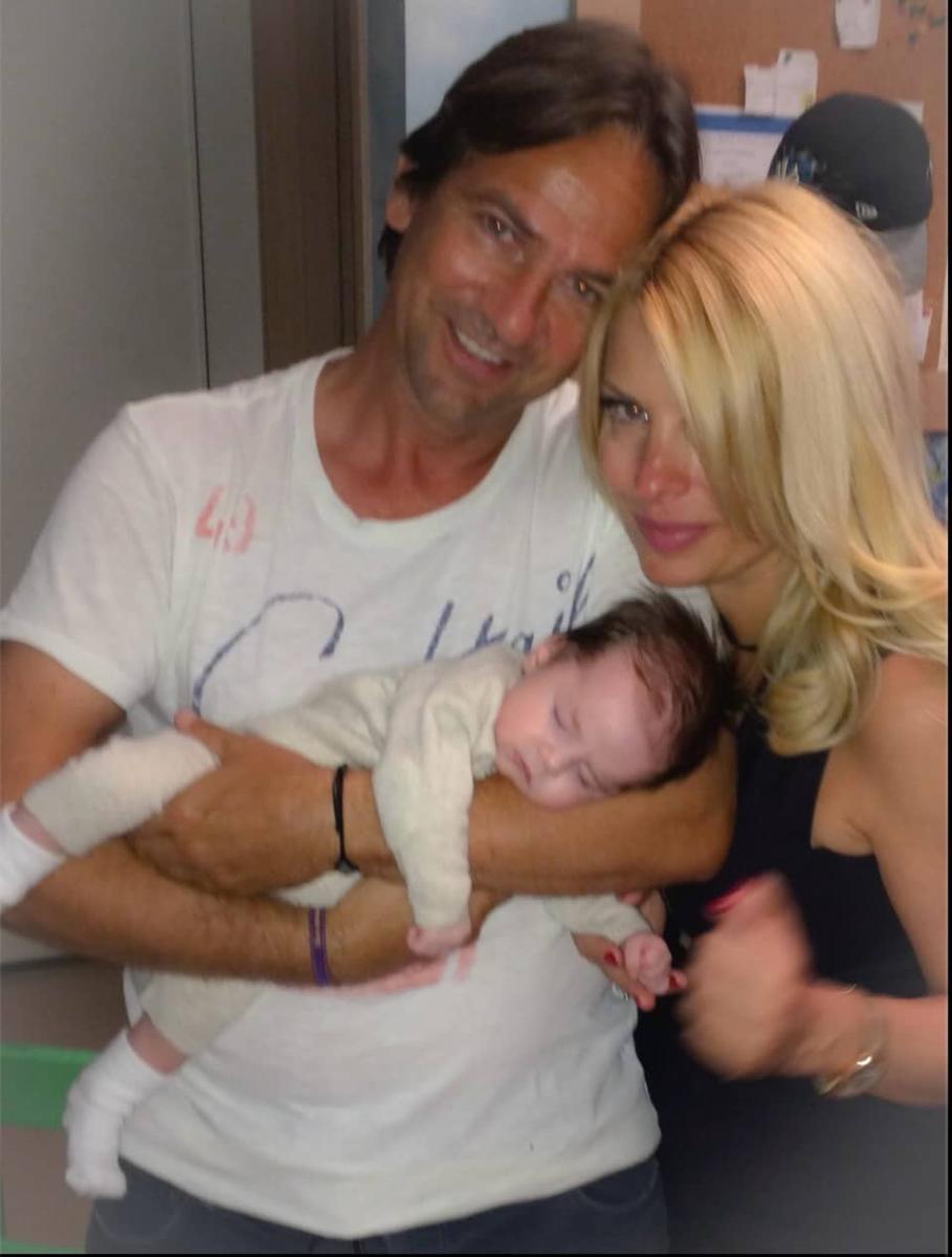 Ελένη Μενεγάκη: Η μικρότερη κόρη της είχε γενέθλια! Οι φωτογραφίες με τον Μάκη Παντζόπουλο και τη μικρή Μαρίνα 1 1 115