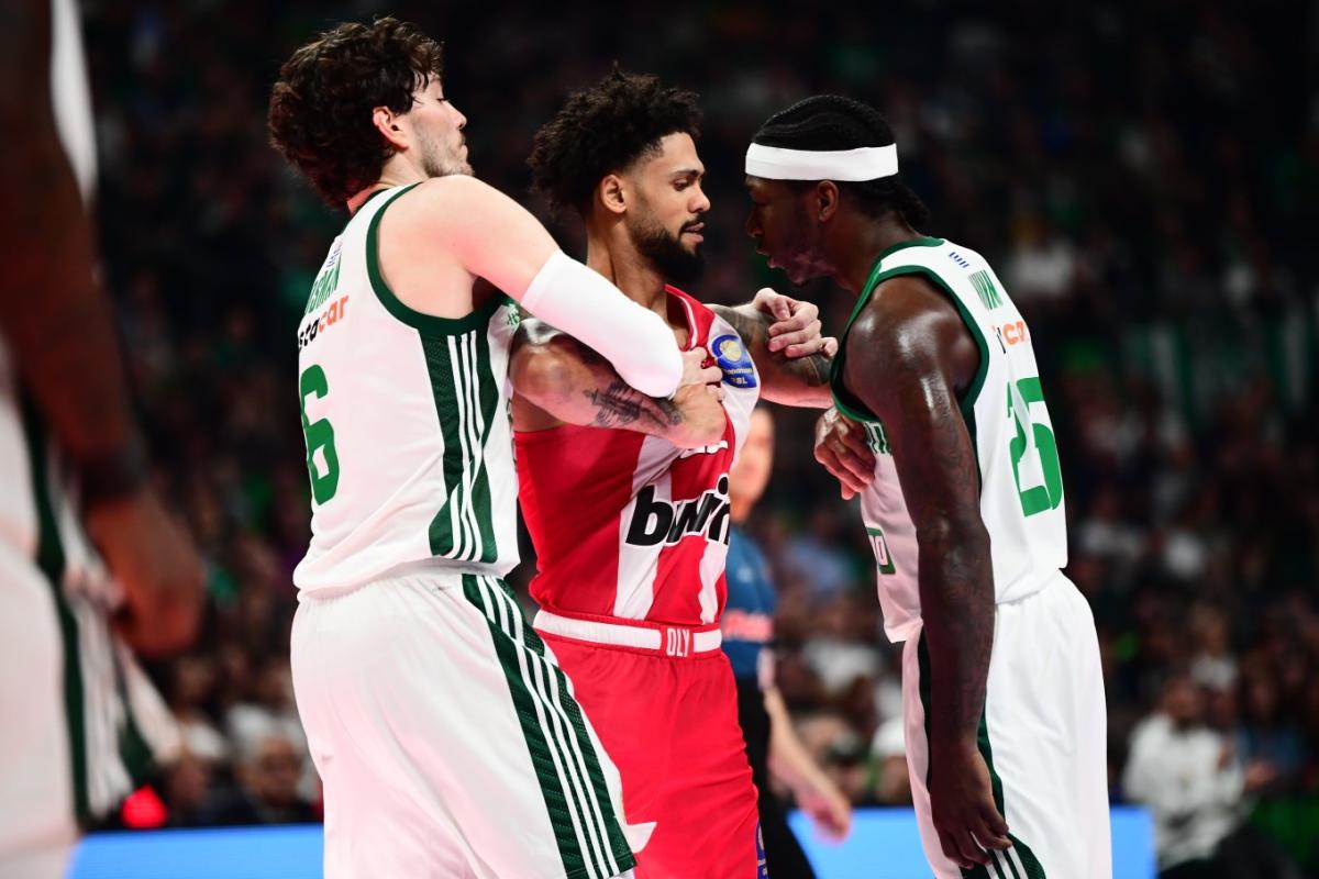 Η κόντρα ανάμεσα σε Ναν και Ντόρσεϊ τίναξε το ματς στον αέρα