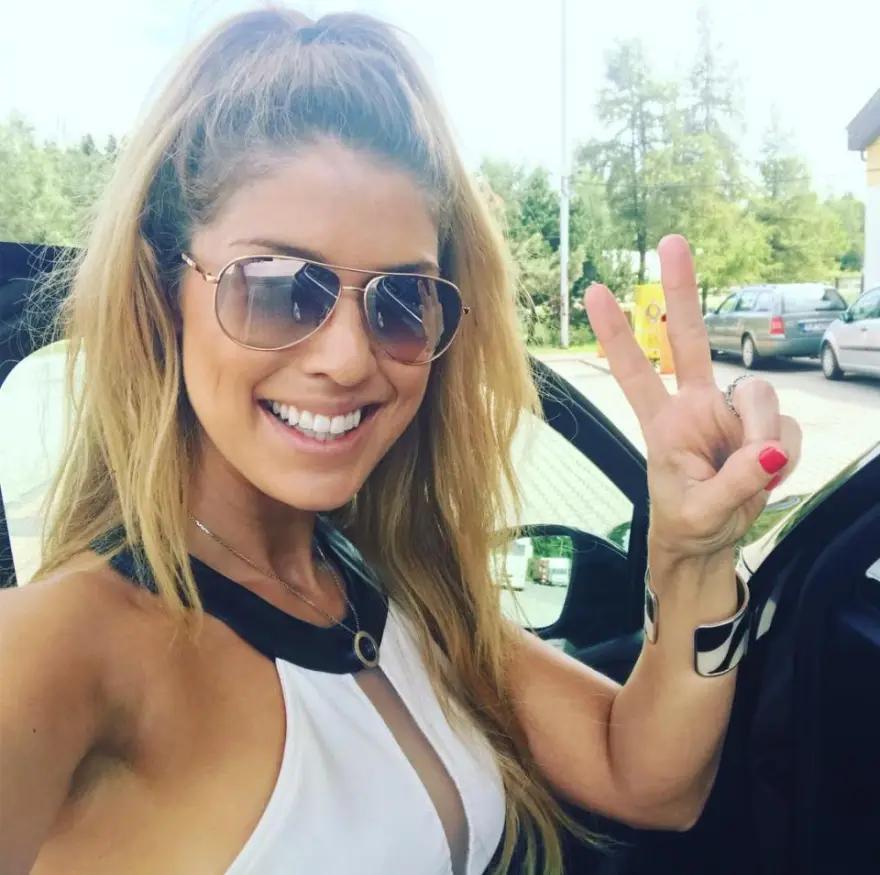 ΤΡΑΓΩΔΙΑ Έχασε την μάχη για την ζωή γνωστή Παρουσιάστρια 4 killer husband brit businessman 53 910553532