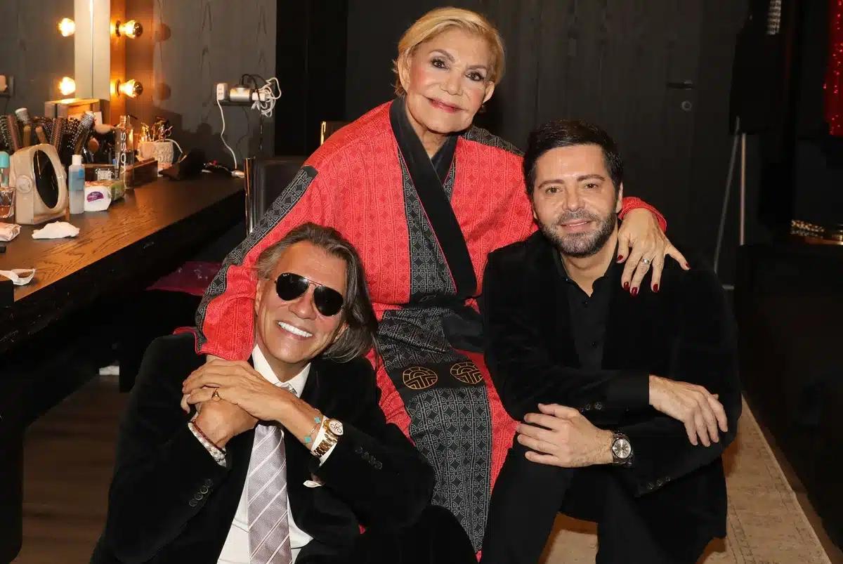 Ηλίας Ψινάκης για Μαρινέλλα: «Έφυγες πριν δύο χρόνια, όρθια, τραγουδώντας στο κοινό σου – Ένα επικό φινάλε που θα το ζήλευε κάθε Diva» 1 psinakis marinella