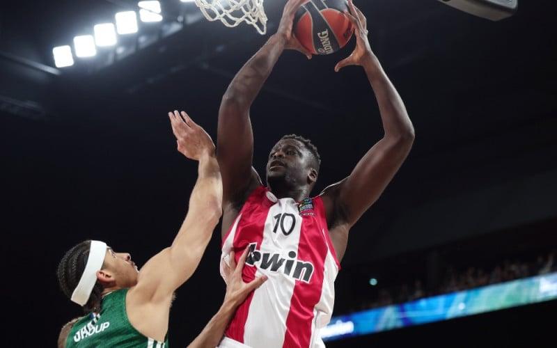 Με Φαλ για την πρωτιά στη Γαλλία ο Ολυμπιακός - Ποιοι έμειναν εκτός