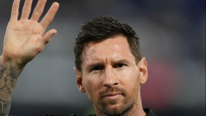 Δάκρυσε ο Μέσι! Αποθέωση στο τελευταίο του ίσως ματς στην Αργεντινή