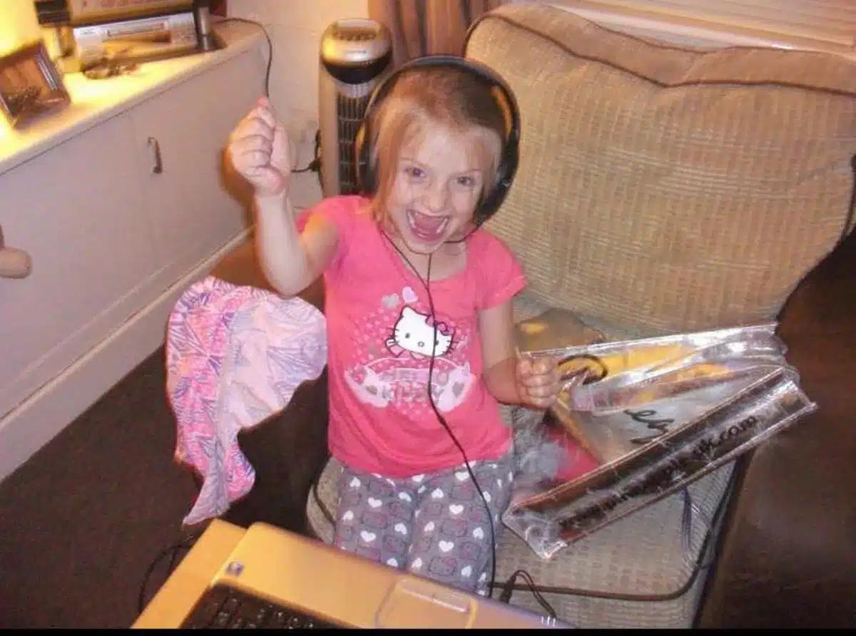 1 nb 30 rachel warburton scatterson