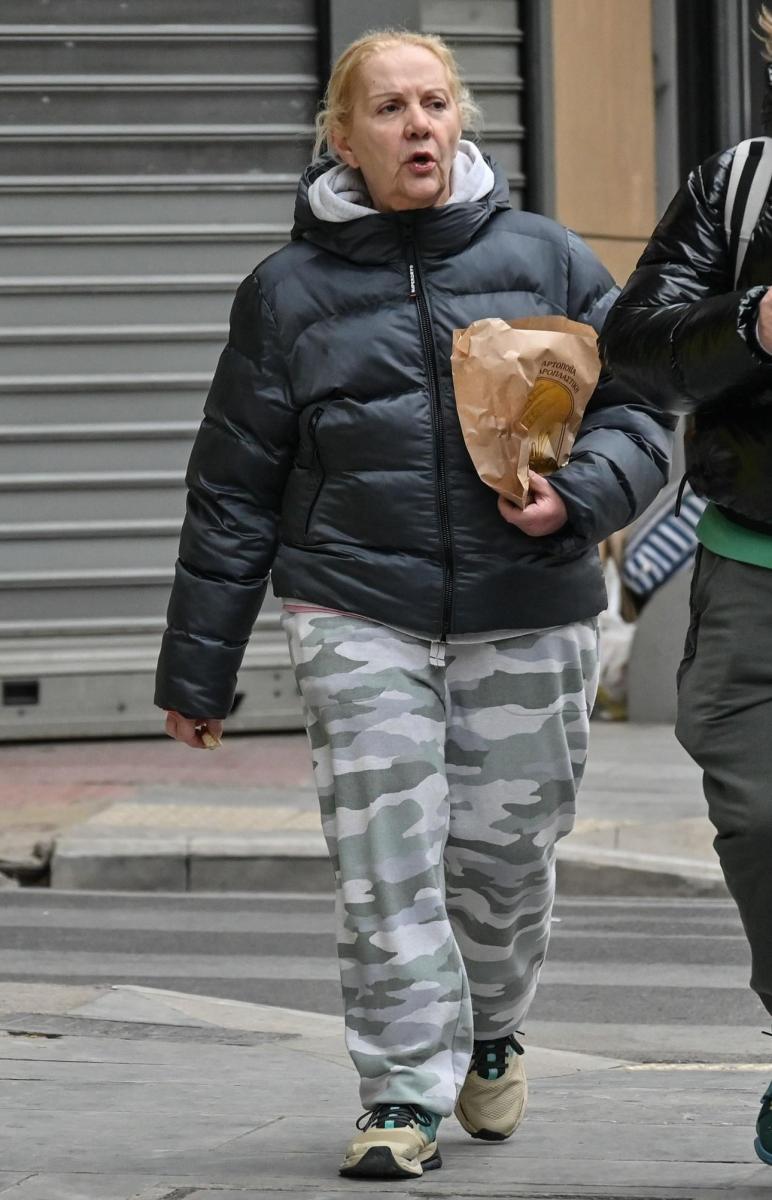 Εμφάνιση μετά από καιρό για την Έλντα Πανοπούλου -Πώς είναι σήμερα η «Χαρούλα» από το «Ρετιρέ» 3 elda panopoulou 3
