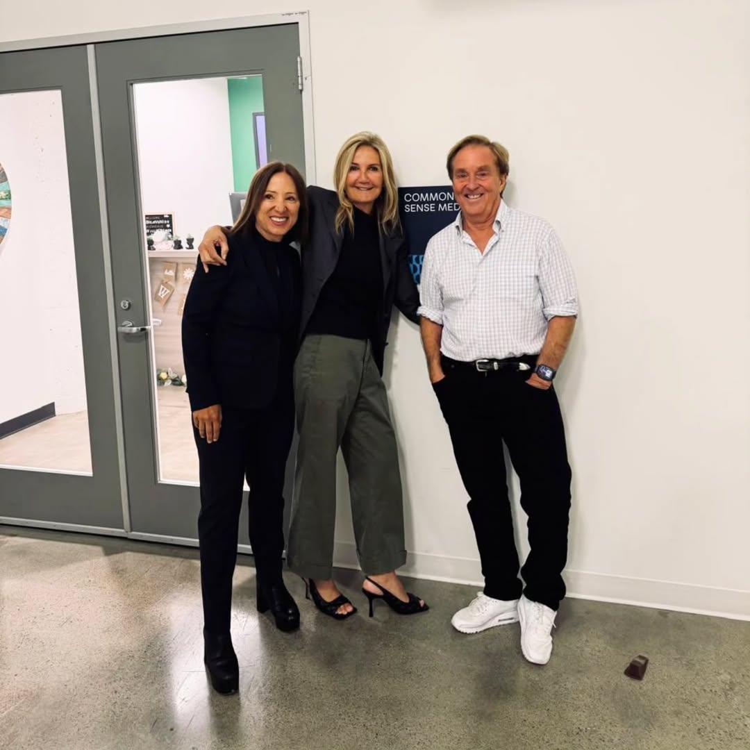 Παραδίδει μαθήματα ανοιξιάτικου στυλ η Μαρέβα Μητσοτάκη: Με το πιο δημοφιλές παντελόνι της εποχής 1 1 25