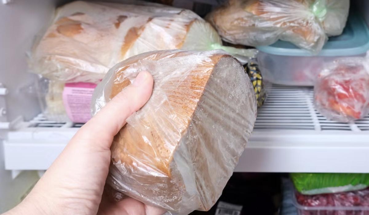 Πώς να καταψύξετε το ψωμί χωρίς να ξεραθεί 2 3 2