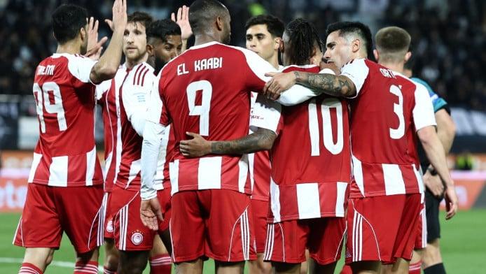 "Πήγε στου Ρέντη και έκλεισε στον Ολυμπιακό! Δεν είναι καλά ο Ποντένσε"