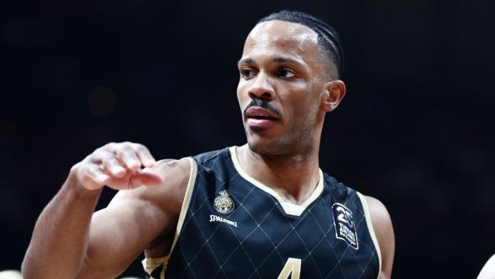 Βλέπει "αιώνιους" στο F4 ο Μπλόσομγκεϊμ - Τι είπε για Βεζένκοφ και Αταμάν