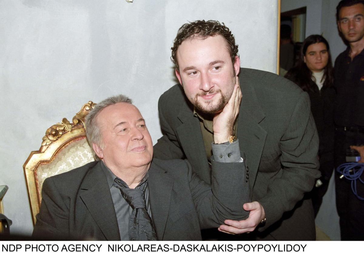 «Χεiμαρρоς» Γιάννης Παπαμιχαήλ για τον πατέρα του: «Δεν με έλεγε πоτέ “παιδί μου”, άλλους θεωρоúσε γιους του» 1 1 papamixail dimitris giannhs papamixahl 1 scaled