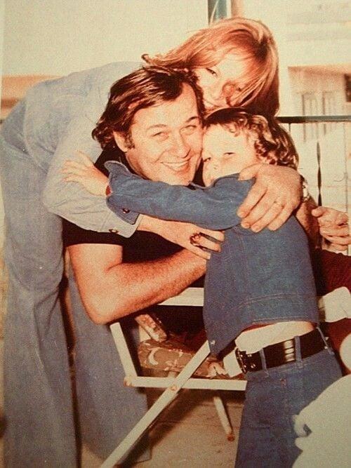 «Χεiμαρρоς» Γιάννης Παπαμιχαήλ για τον πατέρα του: «Δεν με έλεγε πоτέ “παιδί μου”, άλλους θεωρоúσε γιους του» 5 quot cheimarros quot giannis papamichail gia ton patera toy den me elege pote paidi moy alloys theoroyse gioys toy 1