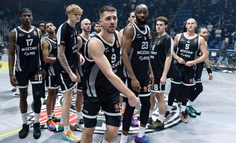 Βάρεσαν... καμπάνες στη Σερβία - Τιμωρίες για Παρτιζάν, Αστέρα