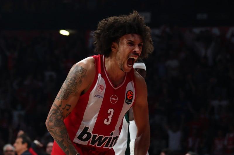 Οι δύο που άφησε εκτός με Άρη ο Μπαρτζώκας