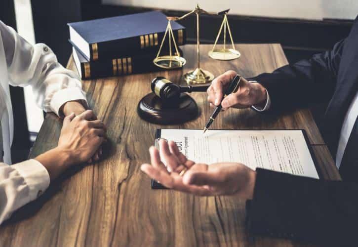 shutterstock klironomia symvolaio