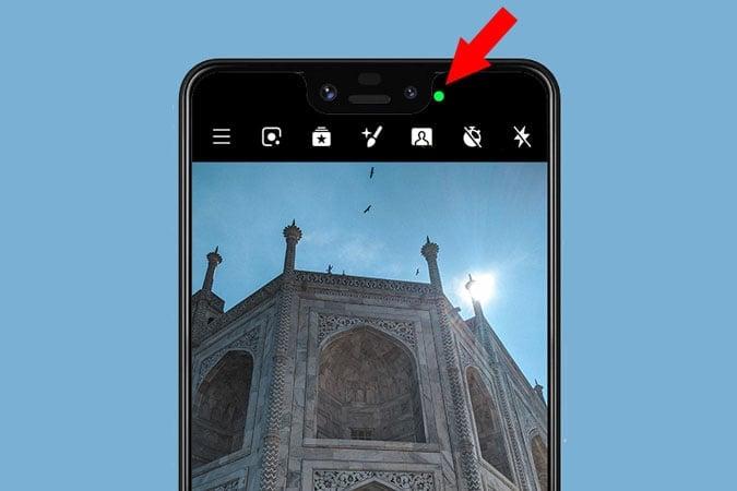 app background camera and mic access with red arrow 1