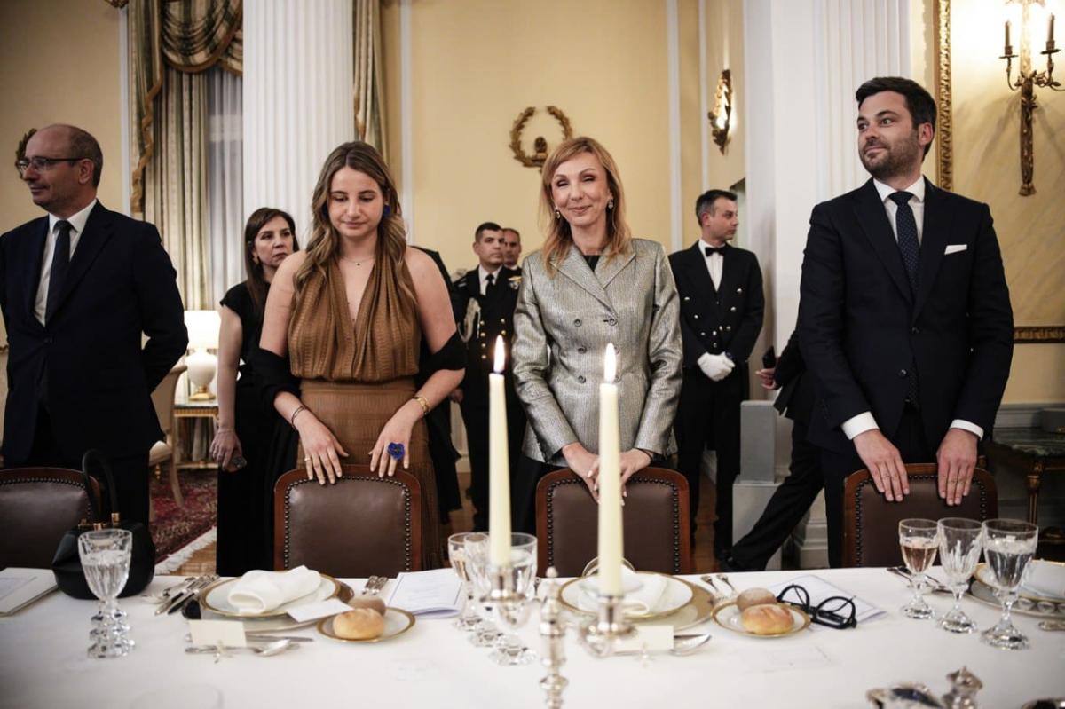 image mitsotaki efoplistes