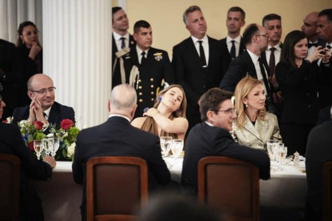 76afc0a002954f99aaf7a23ad8202f72