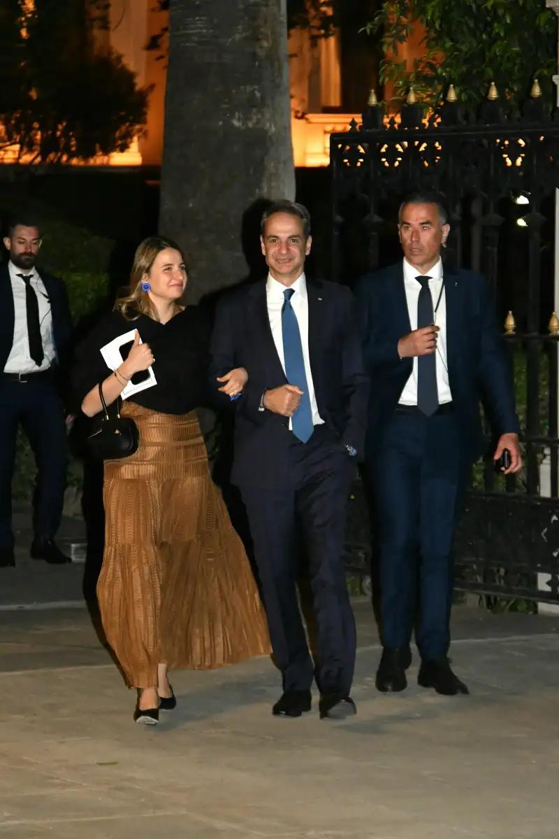 mitsotakis 33