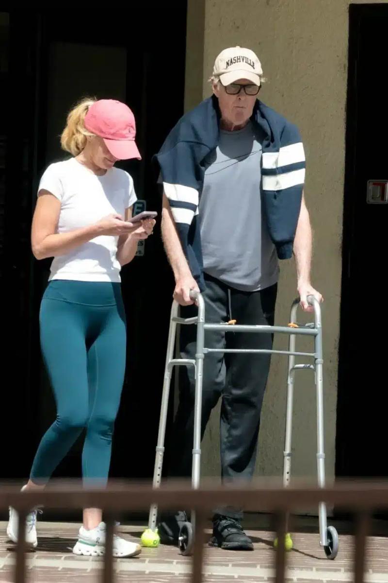 exclusive west hills ca 73 126325225