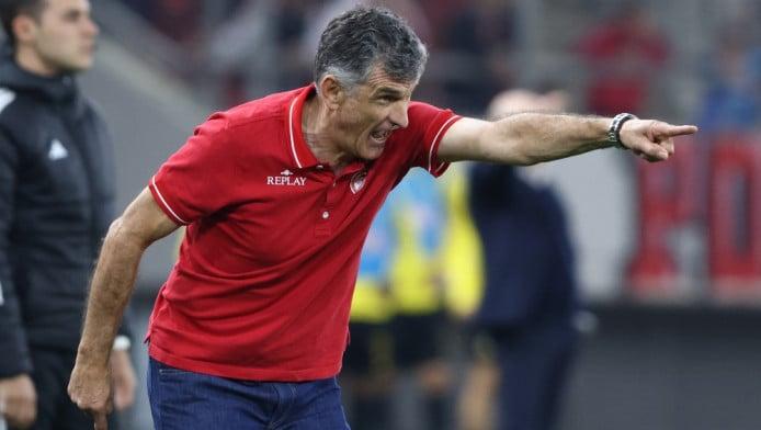 Δεν αλλάζει φιλοσοφία ο Μεντιλίμπαρ - Τι συμβαίνει με Τριάντη, Ντεπάι (Vid)