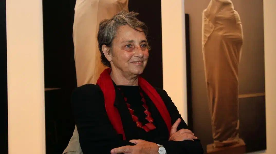 lizi kalliga pethane