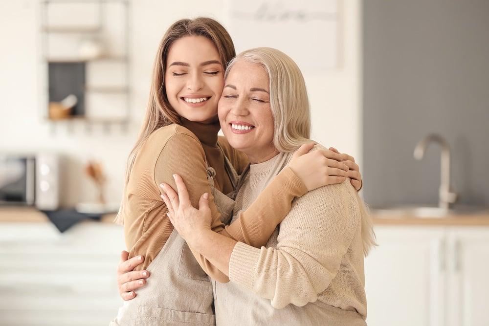 mother daughter relationship