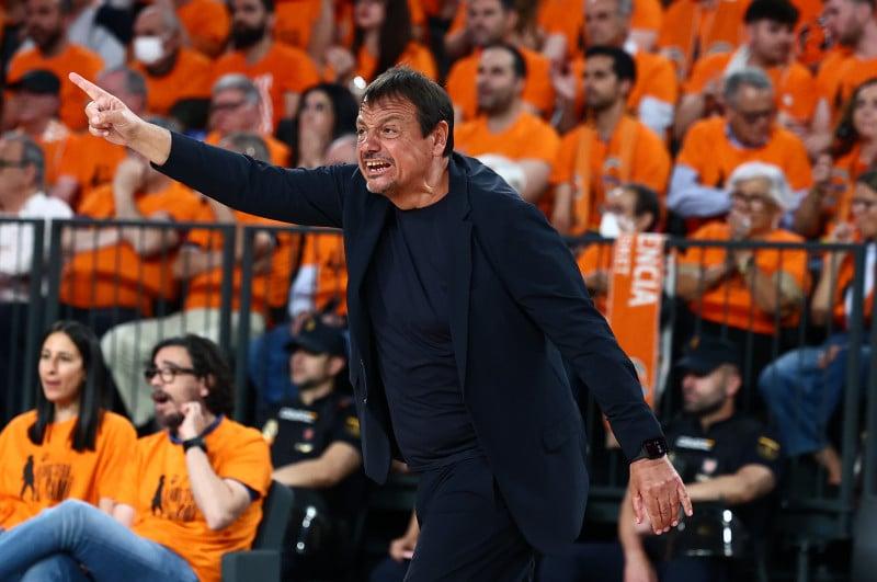 "Απέτυχε ο Αταμάν! Διέλυσε τους παίκτες, έθαψε Σορτς - Καλώς ήρθες Ζοτς"