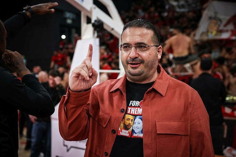 Έξαλλος Γιανάι: "Η Μακάμπι έπαιξε με 8 εναντίον 5"