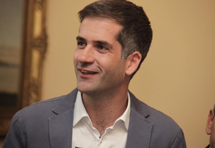 Η σκιά πάνω από την Σία Κοσιώνη: Το εξώγαμο του Μπακογιάννη που στοιχειώνει τον γάμο της 3 bakogiannis