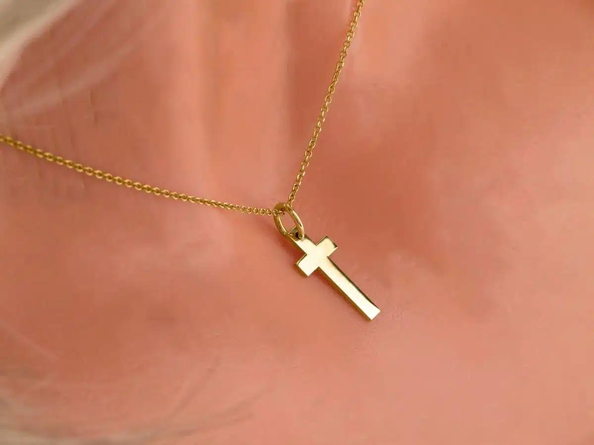 Για αυτούς που φοράνε Σταυρό στο λαιμό 2 stauros 14k