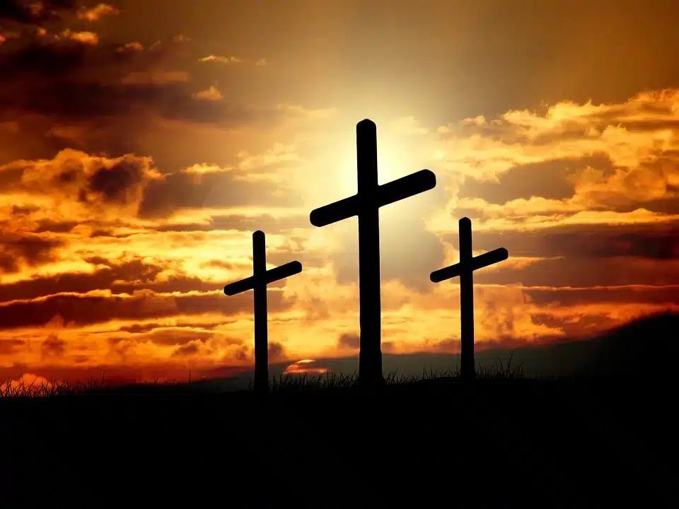 Για αυτούς που φοράνε Σταυρό στο λαιμό 3 cross 671379 960 720.jpg
