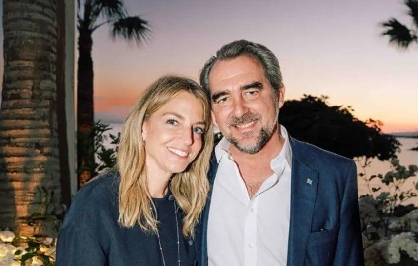 Χρυσή Βαρδινογιάννη – Νικόλαος Ντε Γκρες: Η εμφάνιση σε πριβέ δείπνο στην Αθηναϊκή Ριβιέρα 2 260522091812 nte gkres vardinogianni