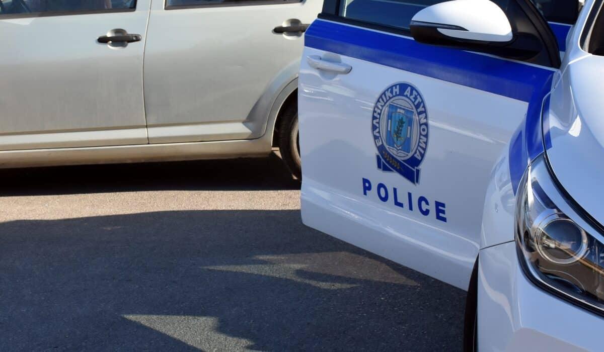 Ομόνοια: Έπιασε από τον λαιμό πιστό μέσα σε εκκλησία και του άρπαξε το τσαντάκι – Αντιστάθηκε κατά τη σύλληψή του 3 peripoliko 1200x700 1