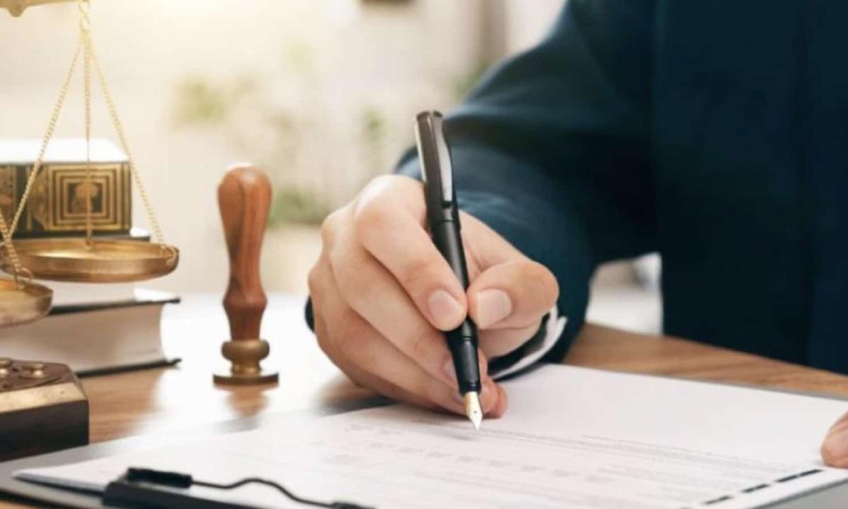 Ριζική ανατροπή στο κληρονομικό δίκαιο: Οι 10 μεγάλες αλλαγές που φέρνει ο νέος νόμος για περιουσίες, διαθήκες και ελεύθερες συμβιώσεις 1 stigmiotypo othonis 2026 05 30 20.37.55