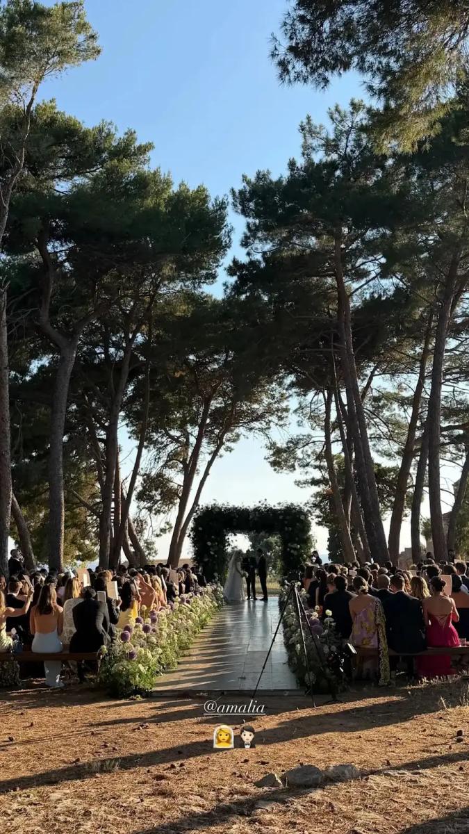Παντρεύτηκαν Αμαλία Κωστοπούλου και Τζέικ Μέντγουελ – Οι πρώτες φωτογραφίες από τον γάμο τους 2 amalia1