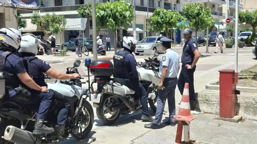 dikastiria kalamatas 2