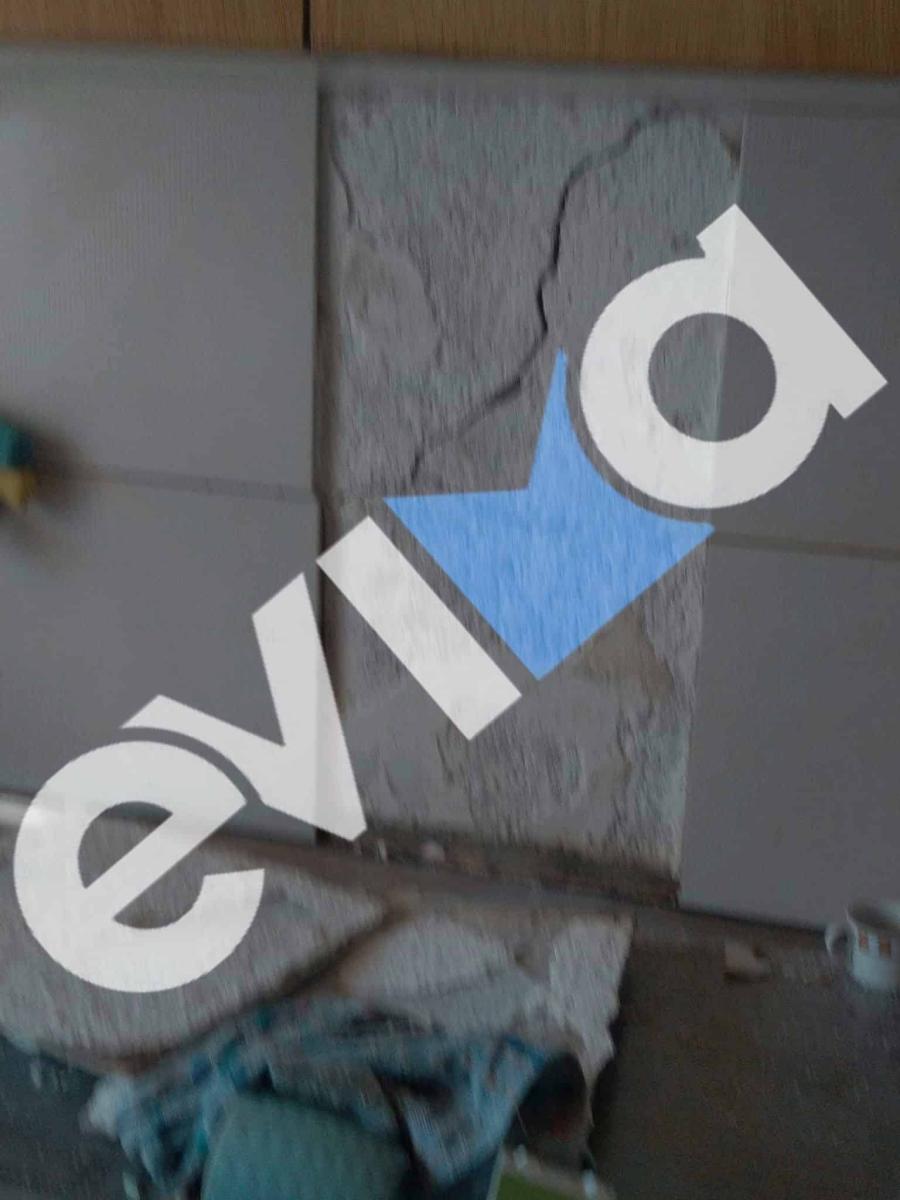 Σεισμοί στην Εύβοια: Διακόπηκε από τα Ρίχτερ βάπτιση, έπαθε ζημιές η εκκλησία – Κατέρρευσε εγκαταλελειμμένο κτίριο 3 1 3