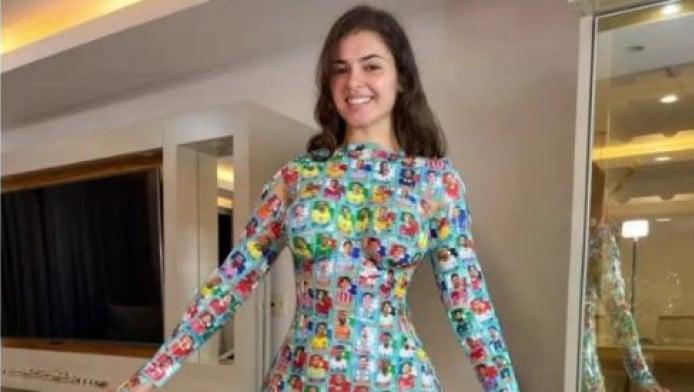 Βραζιλιάνα influencer έγινε... άλμπουμ της Panini (ΦΩΤΟ & ΒΙΝΤΕΟ)
