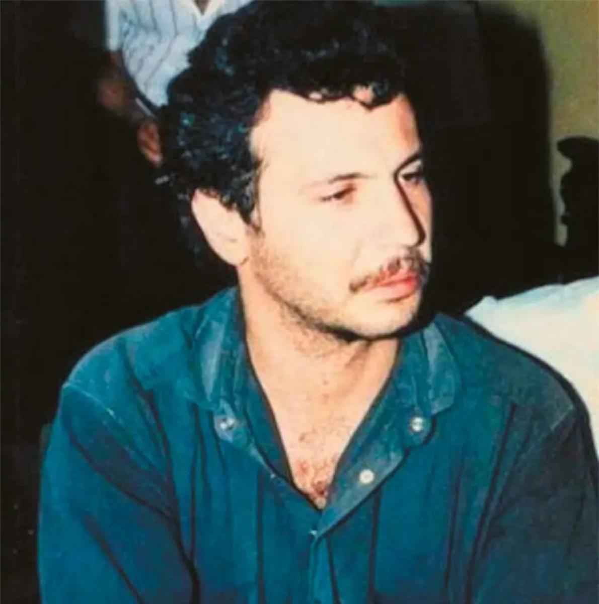 Η frantzis