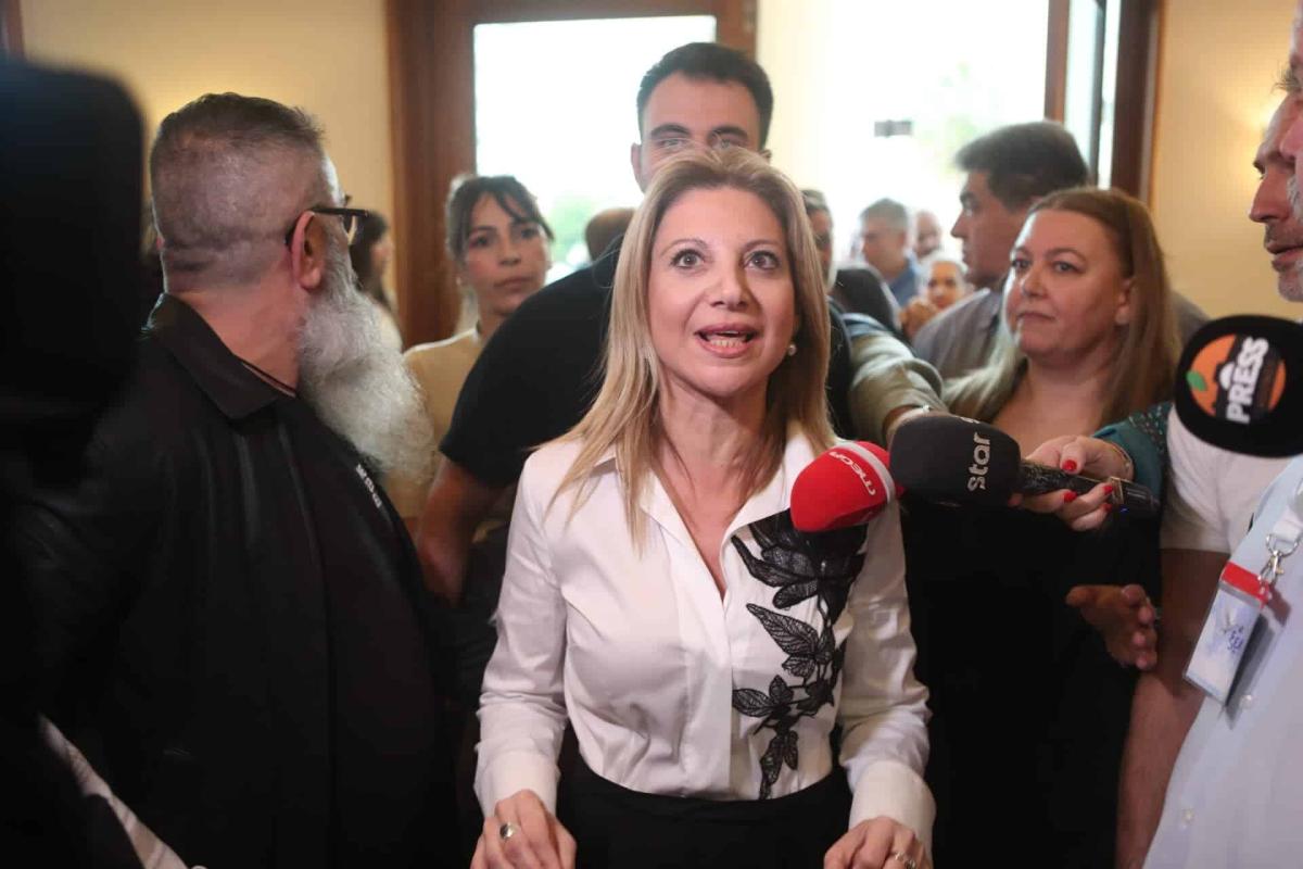 Καρυστιανού για μεταναστευτικό: «Αν δεν πληρούν προϋποθέσεις, απέλαση» 1 1 34