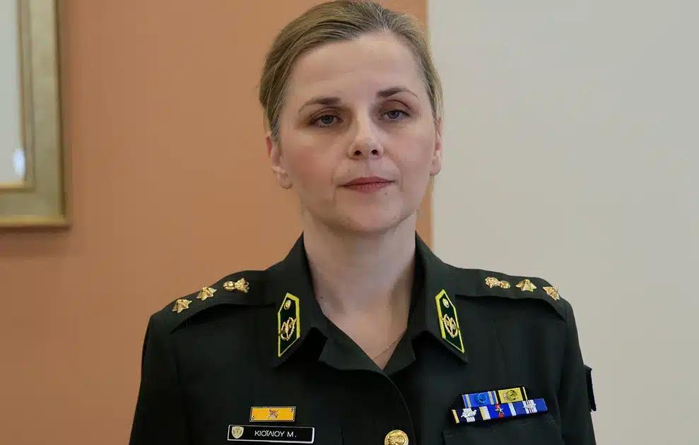 Ποια είναι η πρώτη γυναίκα εκπρόσωπος Τύπου του Γενικού Επιτελείου Εθνικής Άμυνας 2 geetha1