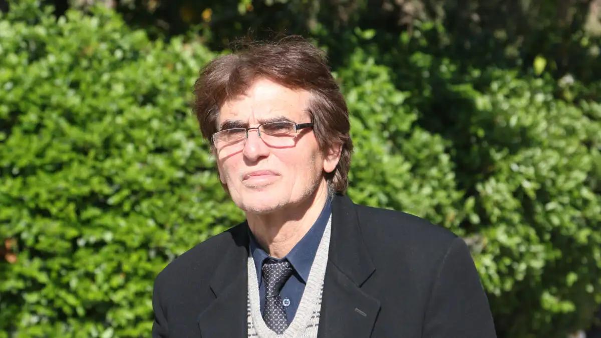 Ο τραγουδιστής που έκανε μια μεγάλη επιτυχία με τραγούδι εμπνευσμένο από τον Ελύτη και μετά έγινε ψάλτης 3 giorgos salabasis ndp 1200x675 1